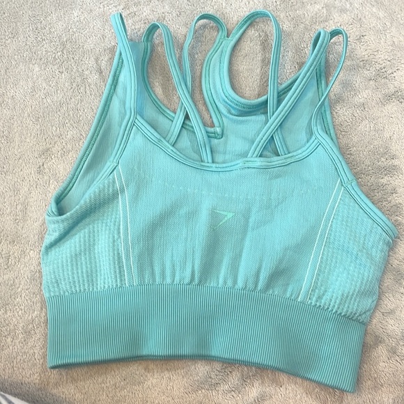 Gymshark sports bra - Picture 2 of 3